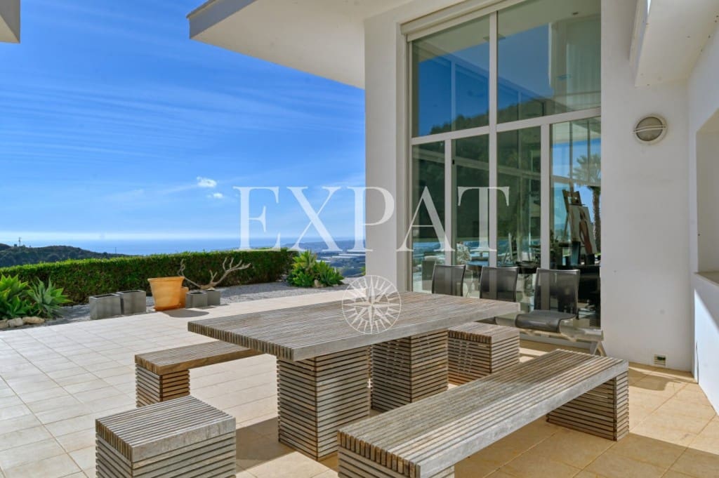 4 makuuhuone Maalaistalo myytävänä paikassa Sayalonga mukana uima-altaan 
autotalli - 1 350 000 € (Ref: 9518493)