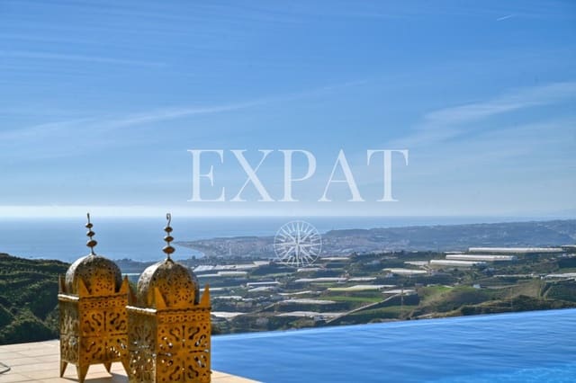 4 quarto Quinta/Casa Rural para venda em Sayalonga com piscina garagem - 1 350 000 € (Ref: 9518493)