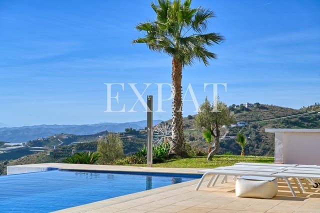 4 quarto Quinta/Casa Rural para venda em Sayalonga com piscina garagem - 1 350 000 € (Ref: 9518493)