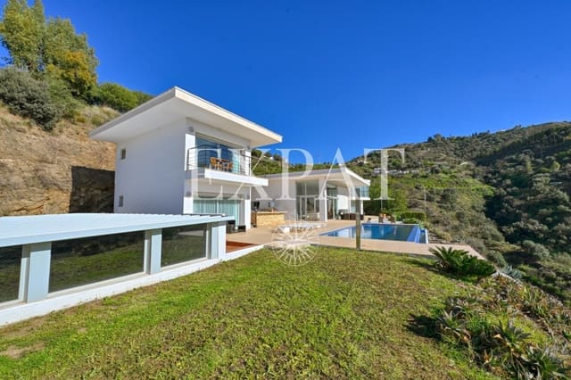 4 bedroom Finca/Country House for sale in Sayalonga with pool garage - € 1,350,000 (Ref: 9518493)