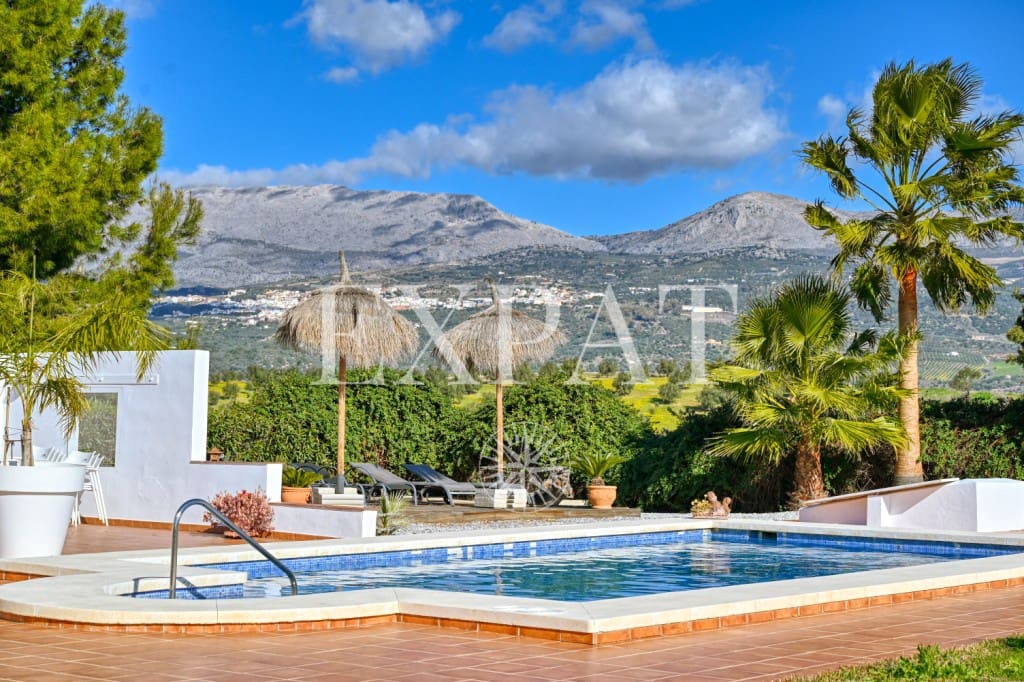 3 camera da letto Finca/Casa di Campagna in vendita in Vinuela con piscina - 590.000 € (Rif: 9533266)