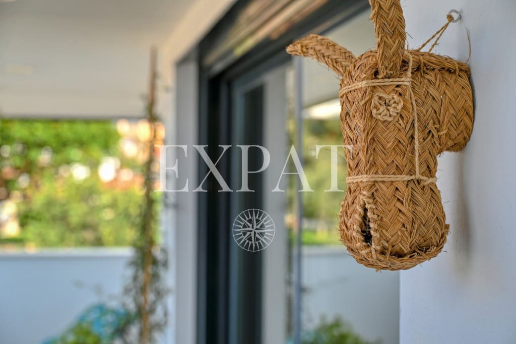 3 bedroom Flat for sale in Caleta de Velez with pool - € 525,000 (Ref: 9598908)