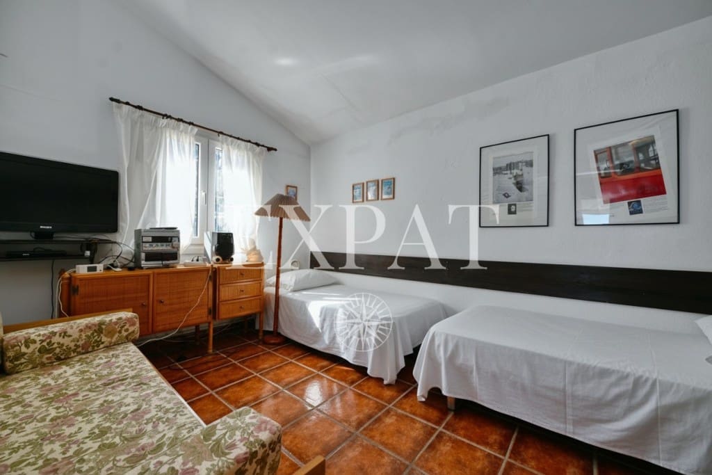 4 makuuhuone Maalaistalo myytävänä paikassa Competa mukana uima-altaan 
autotalli - 599 000 € (Ref: 9598909)