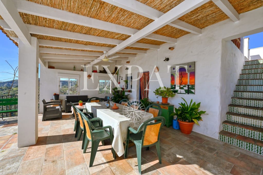 2 bedroom Finca/Country House for sale in Frigiliana with pool - € 339,000 (Ref: 9619003)