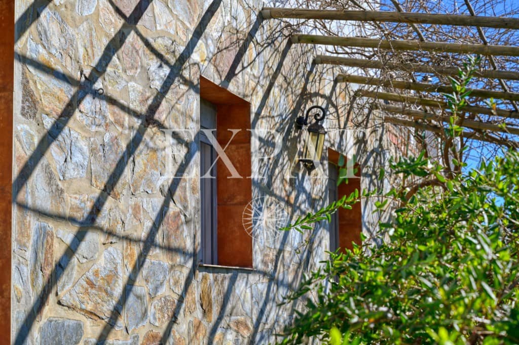 2 bedroom Finca/Country House for sale in Frigiliana with pool - € 339,000 (Ref: 9619003)