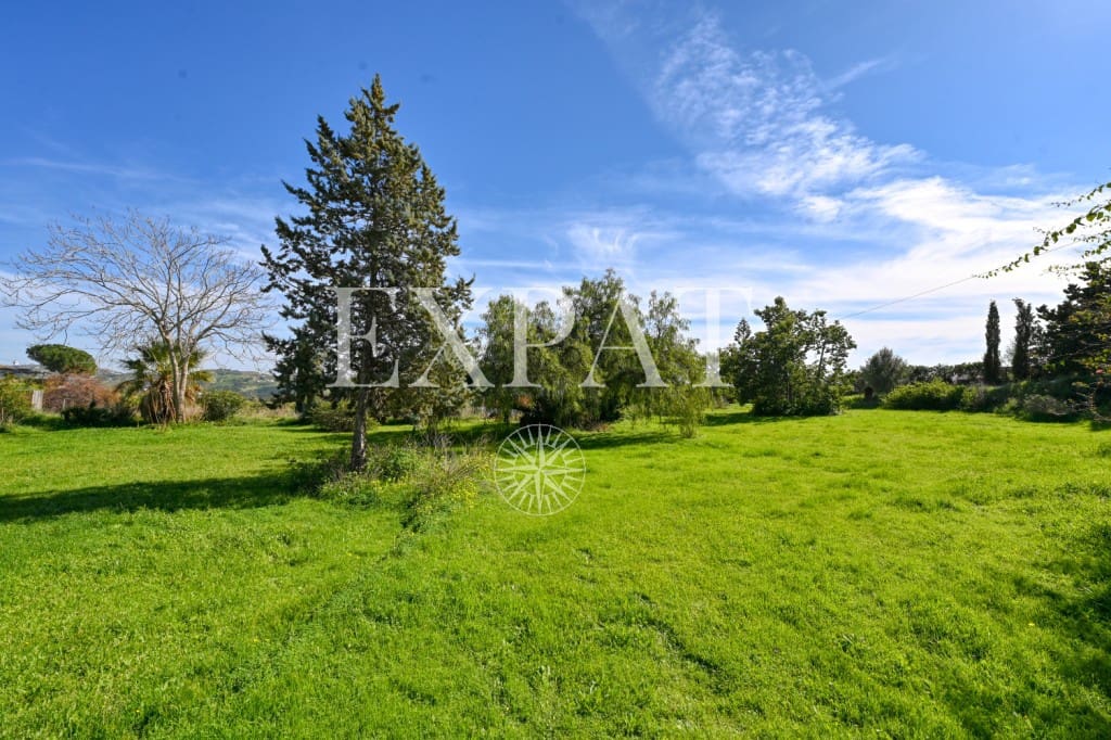 3 slaapkamer Finca/Landhuis te koop in Algarrobo met zwembad - € 550.000 (Ref: 9625354)