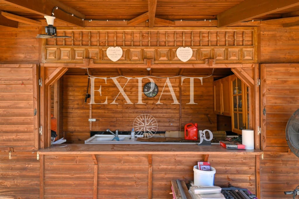 3 slaapkamer Finca/Landhuis te koop in Algarrobo met zwembad - € 550.000 (Ref: 9625354)