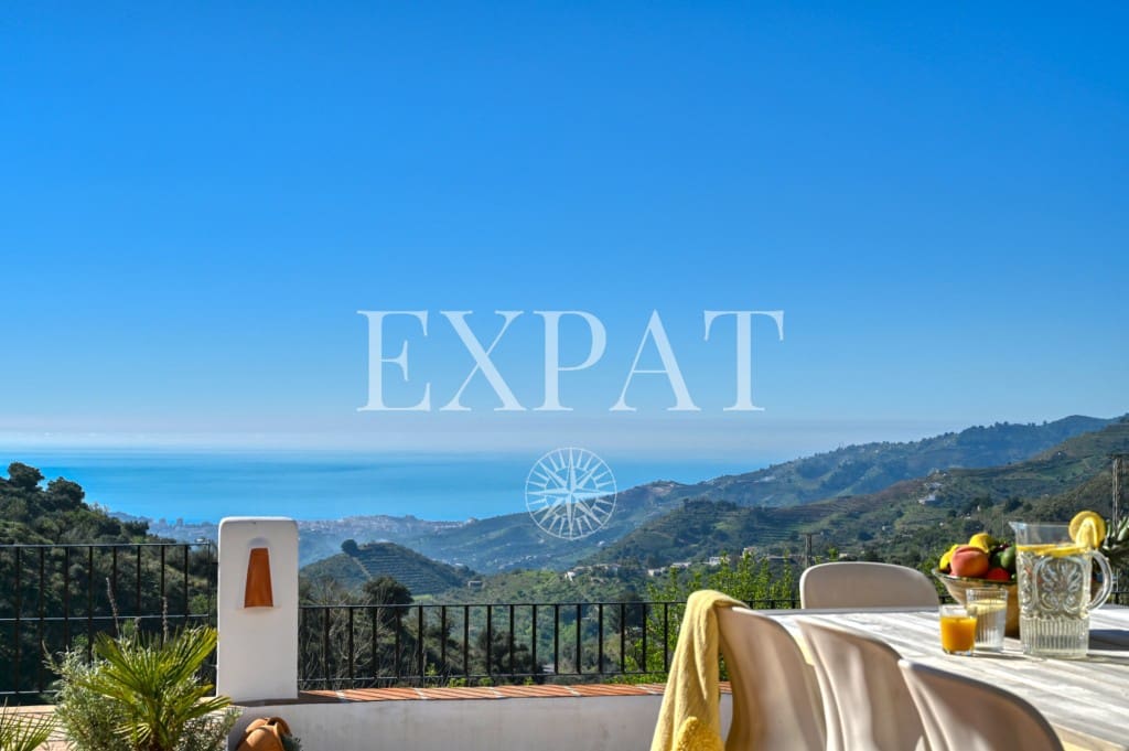 5 soverom Finca/Herregård til salgs i Almunecar med svømmebasseng garasje - € 795 000 (Ref: 9633929)