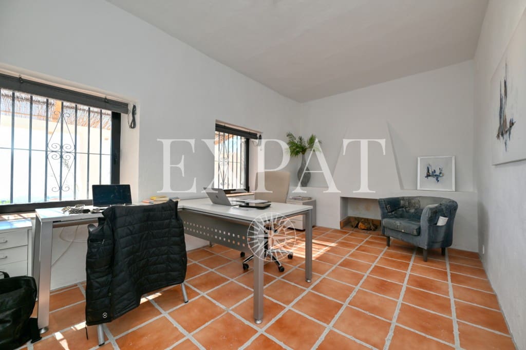 5 soverom Finca/Herregård til salgs i Almunecar med svømmebasseng garasje - € 795 000 (Ref: 9633929)