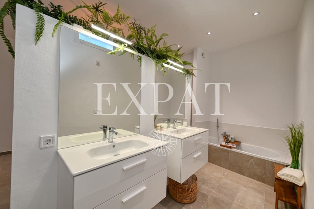 5 soverom Finca/Herregård til salgs i Almunecar med svømmebasseng garasje - € 795 000 (Ref: 9633929)