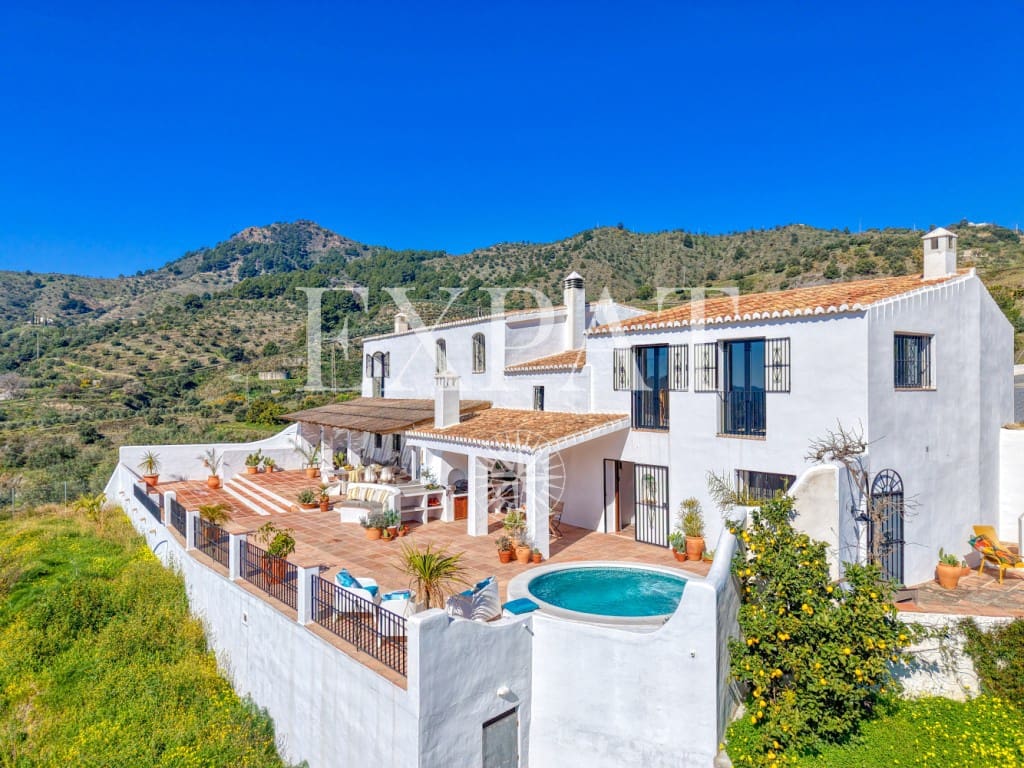 5 soverom Finca/Herregård til salgs i Almunecar med svømmebasseng garasje - € 795 000 (Ref: 9633929)