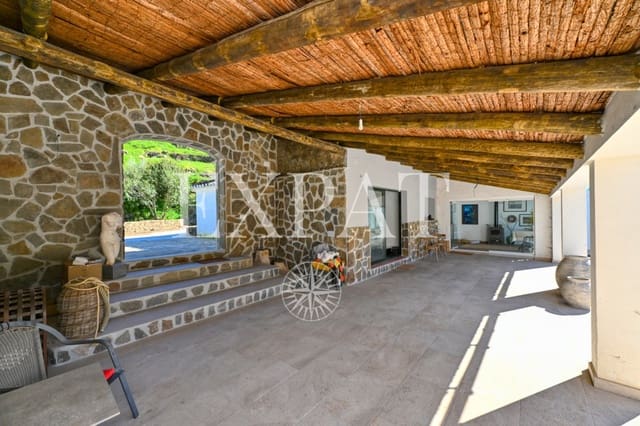 3 makuuhuone Maalaistalo myytävänä paikassa Cómpeta mukana uima-altaan 
autotalli - 1 100 000 € (Ref: 9647794)