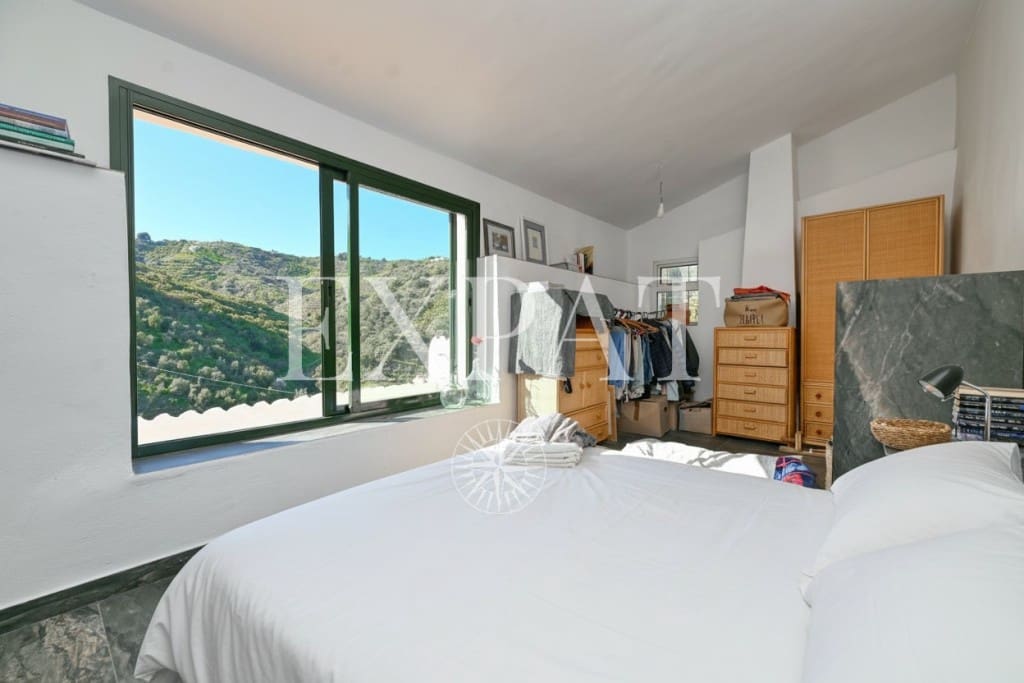 3 makuuhuone Maalaistalo myytävänä paikassa Competa mukana uima-altaan 
autotalli - 1 100 000 € (Ref: 9647794)