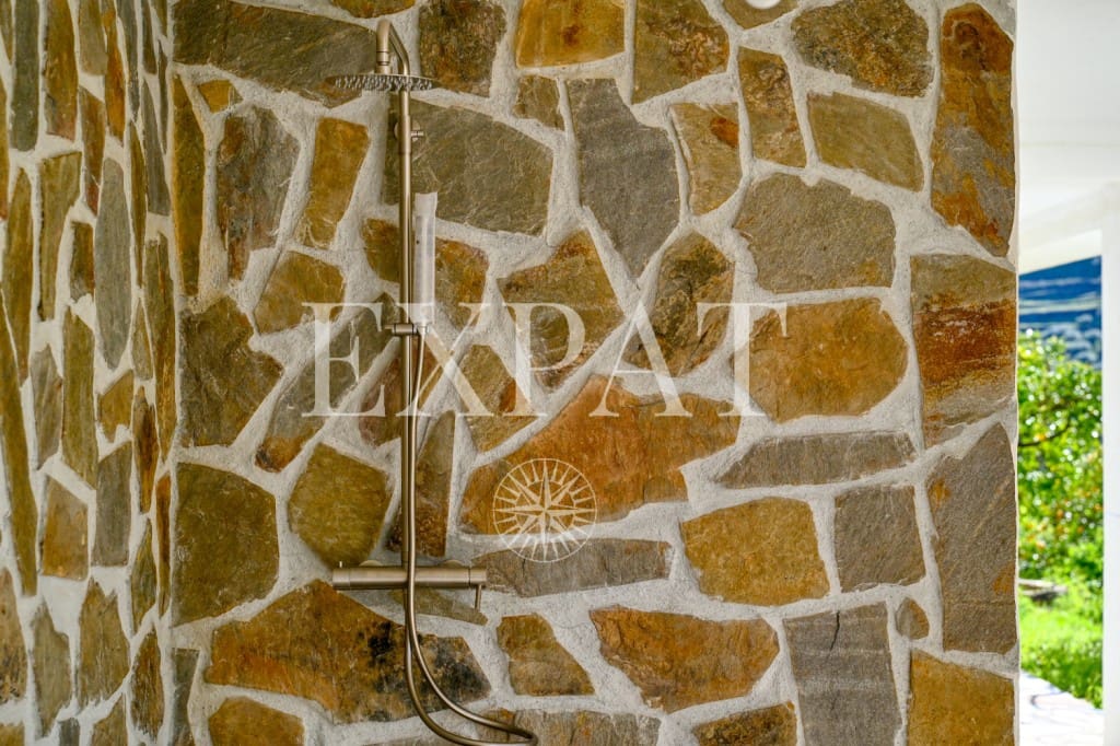 3 makuuhuone Maalaistalo myytävänä paikassa Competa mukana uima-altaan 
autotalli - 1 100 000 € (Ref: 9647794)