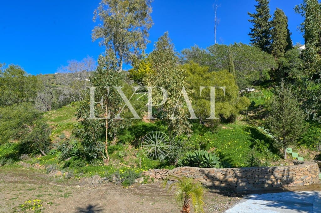 3 makuuhuone Maalaistalo myytävänä paikassa Competa mukana uima-altaan 
autotalli - 1 100 000 € (Ref: 9647794)