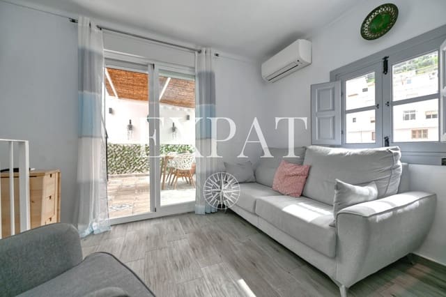 2 camera da letto Casa in vendita in Sayalonga - 179.000 € (Rif: 9651647)