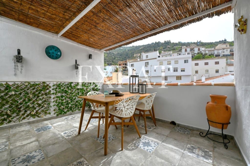 2 camera da letto Casa in vendita in Sayalonga - 179.000 € (Rif: 9651647)