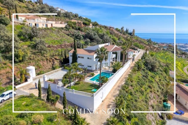 7 soveværelse Villa til salg i Algarrobo med swimmingpool - € 975.000 (Ref: 9670019)