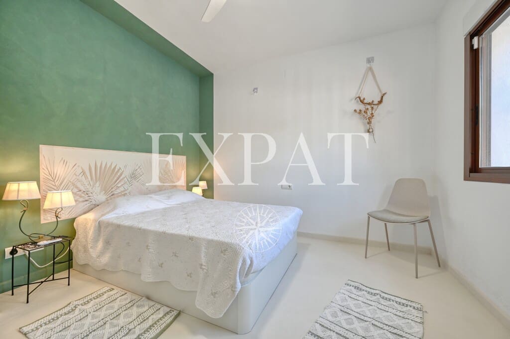 3 bedroom Finca/Country House for sale in Arenas with pool - € 425,000 (Ref: 9726398)