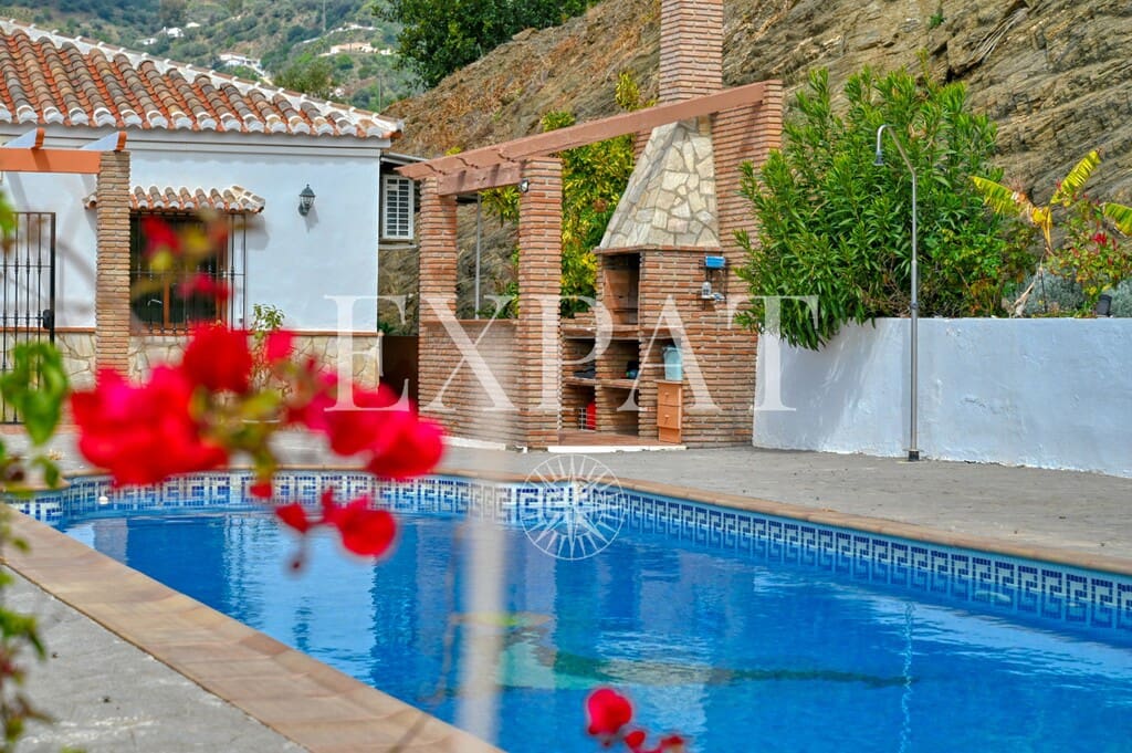 3 bedroom Finca/Country House for sale in Arenas with pool - € 425,000 (Ref: 9726398)