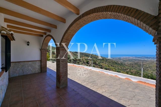 3 bedroom Finca/Country House for sale in Arenas with pool - € 399,000 (Ref: 9726398)