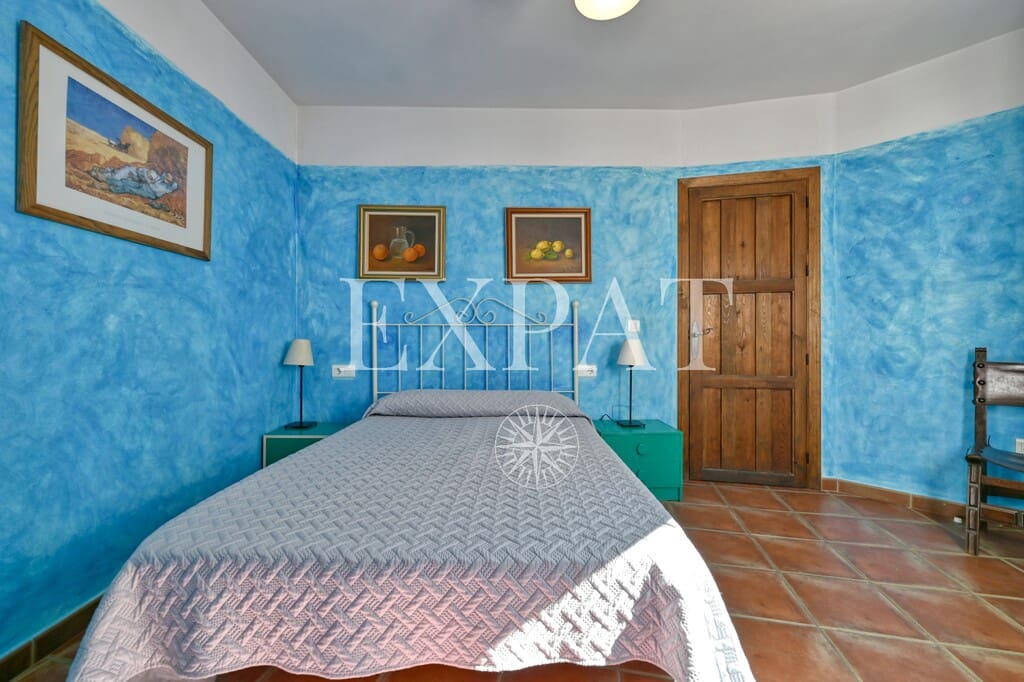 2 soverom Penthouse til salgs i Sayalonga - € 146 000 (Ref: 9747723)