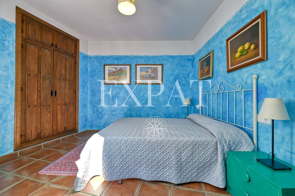 2 soverom Penthouse til salgs i Sayalonga - € 146 000 (Ref: 9747723)