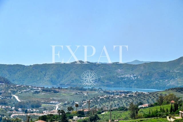 4 sypialnia Finka/Dom wiejski na sprzedaż w Alcaucín z basenem garażem - 810 000 € (Ref: 9785039)