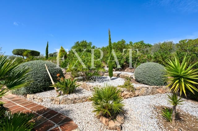 4 sypialnia Finka/Dom wiejski na sprzedaż w Alcaucín z basenem garażem - 810 000 € (Ref: 9785039)