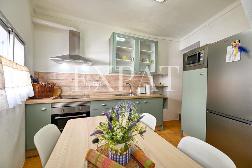 2 soveværelse Byhus til salg i Sayalonga - € 165.000 (Ref: 9785043)