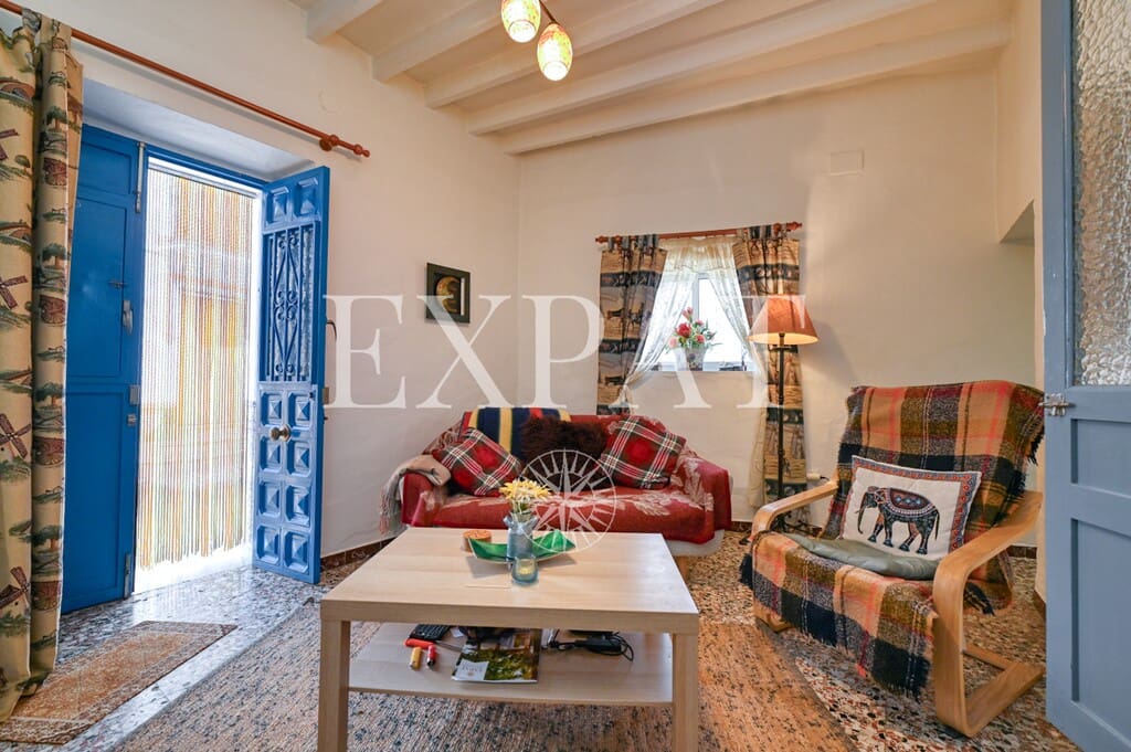 2 soveværelse Byhus til salg i Sayalonga - € 165.000 (Ref: 9785043)