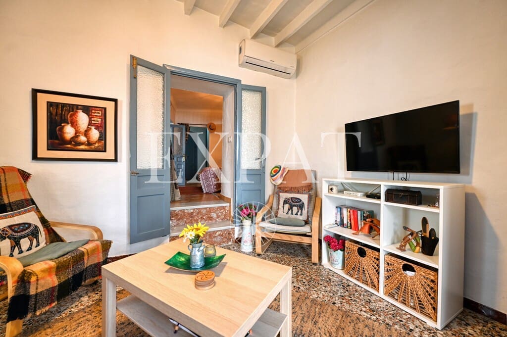 2 soveværelse Byhus til salg i Sayalonga - € 165.000 (Ref: 9785043)