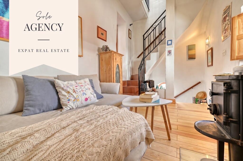 2 soveværelse Byhus til salg i Sayalonga - € 159.000 (Ref: 9785044)