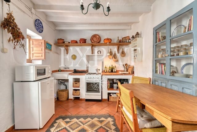 2 soveværelse Byhus til salg i Sayalonga - € 159.000 (Ref: 9785044)