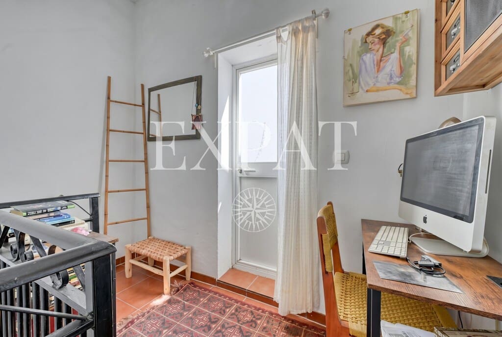 2 soveværelse Byhus til salg i Sayalonga - € 159.000 (Ref: 9785044)