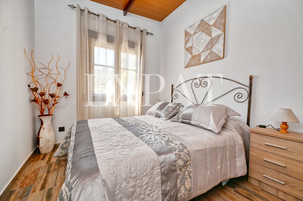 2 Zimmer Finca/Landgut zu verkaufen in Sayalonga - 210.000 € (Ref: 9788242)