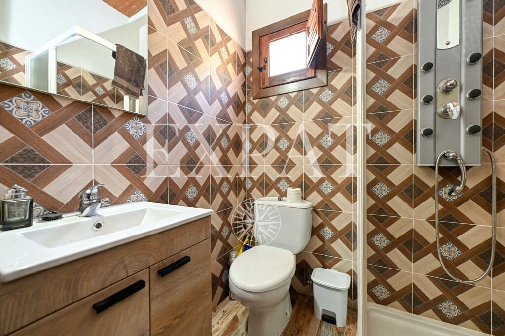 2 Zimmer Finca/Landgut zu verkaufen in Sayalonga - 210.000 € (Ref: 9788242)