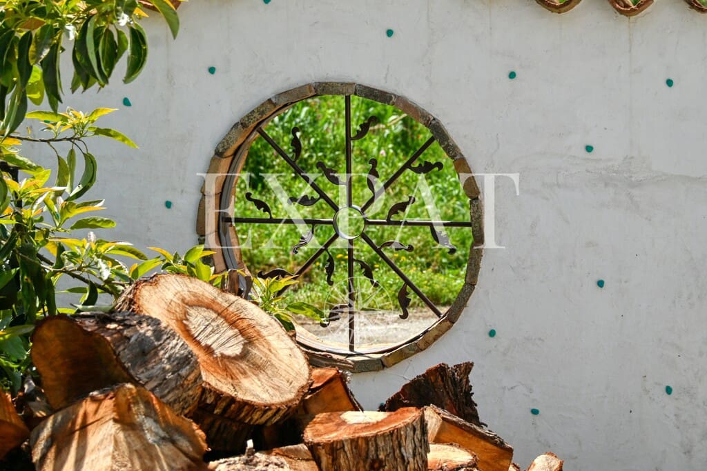 2 Zimmer Finca/Landgut zu verkaufen in Sayalonga - 210.000 € (Ref: 9788242)