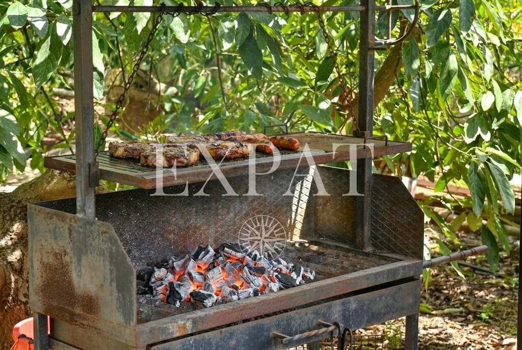 2 Zimmer Finca/Landgut zu verkaufen in Sayalonga - 210.000 € (Ref: 9788242)