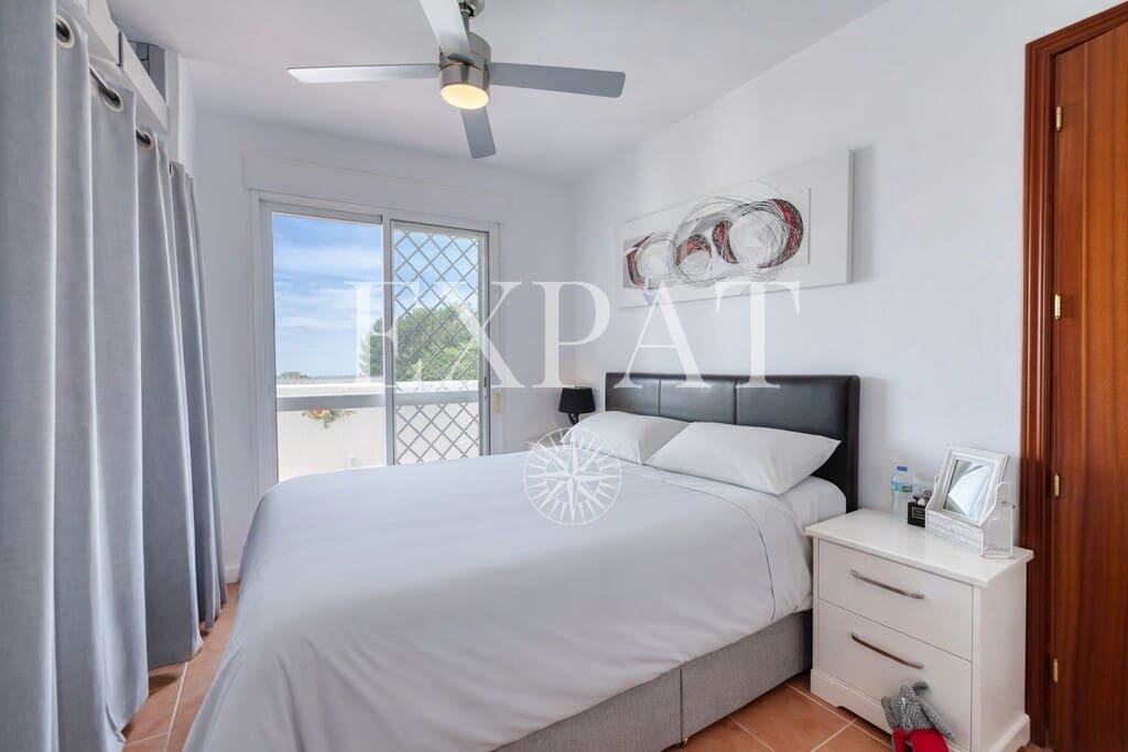 2 slaapkamer Huis te koop in Benajarafe met zwembad - € 370.000 (Ref: 9790832)