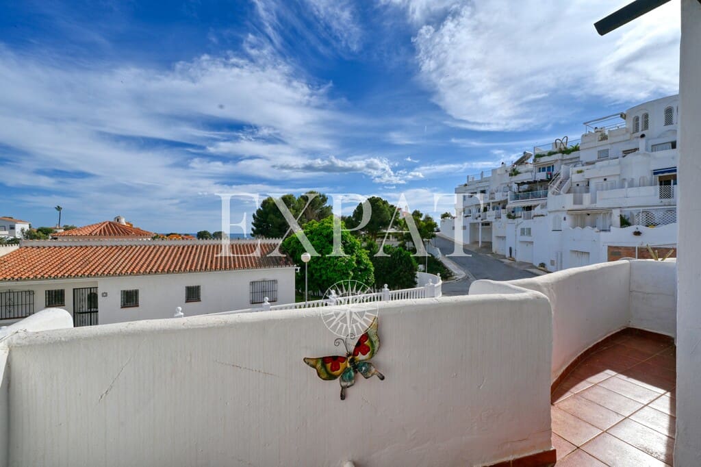 2 slaapkamer Huis te koop in Benajarafe met zwembad - € 370.000 (Ref: 9790832)