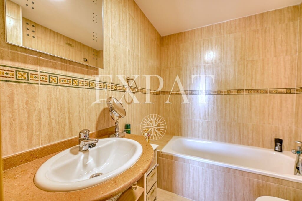 2 slaapkamer Huis te koop in Benajarafe met zwembad - € 370.000 (Ref: 9790832)