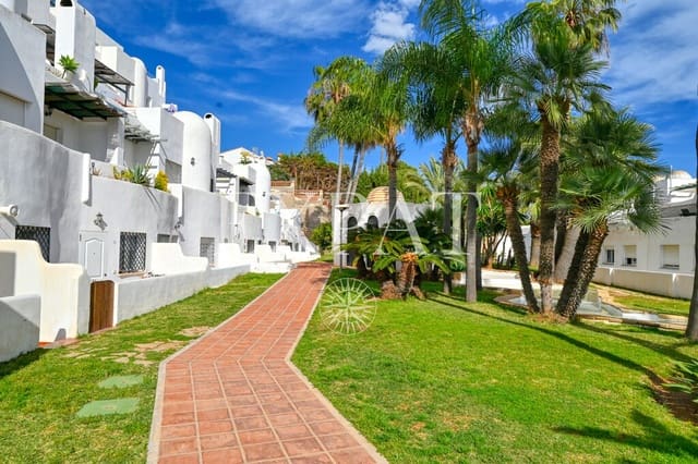 2 soveværelse Byhus til salg i Benajarafe, Vélez-Málaga med swimmingpool - € 370.000 (Ref: 9790832)