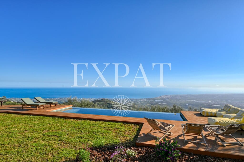 3 soveværelse Finca/Landehus til salg i Algarrobo med swimmingpool - € 950.000 (Ref: 9794348)