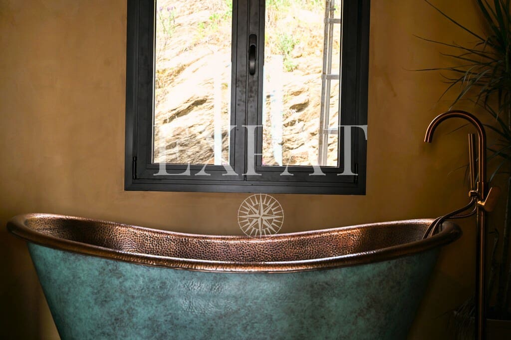 3 soveværelse Finca/Landehus til salg i Algarrobo med swimmingpool - € 950.000 (Ref: 9794348)