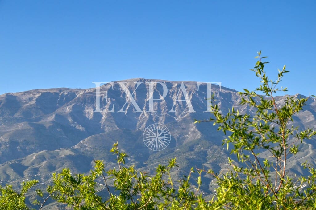 3 soveværelse Finca/Landehus til salg i Algarrobo med swimmingpool - € 950.000 (Ref: 9794348)