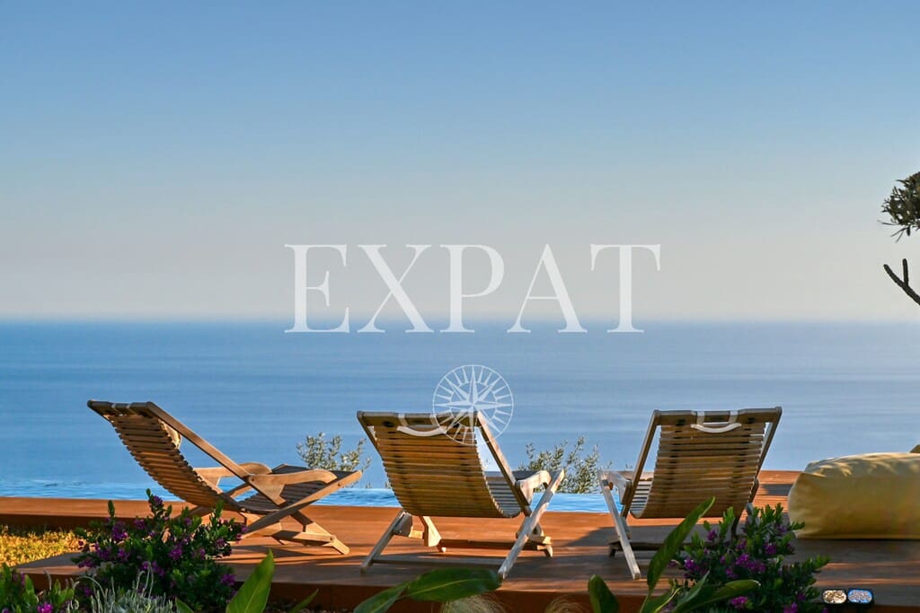 3 soveværelse Finca/Landehus til salg i Algarrobo med swimmingpool - € 950.000 (Ref: 9794348)