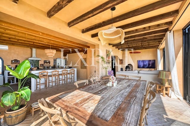 3 bedroom Finca/Country House for sale in Algarrobo with pool - € 950,000 (Ref: 9794348)