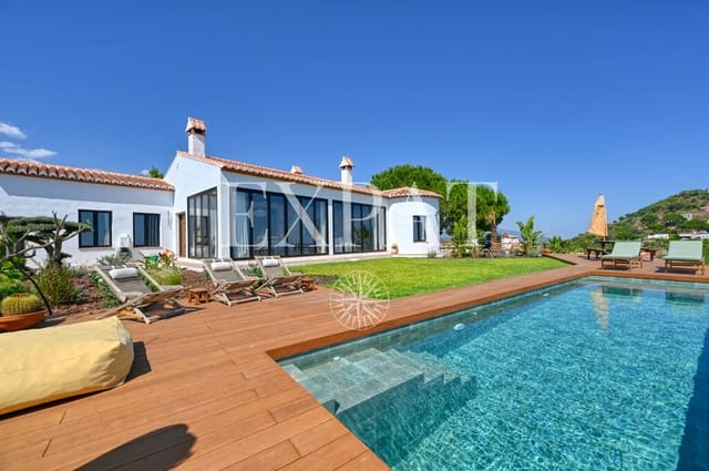 Finca/Casa Rural de 4 habitaciones en Algarrobo en venta con piscina - 950.000 € (Ref: 9794348)