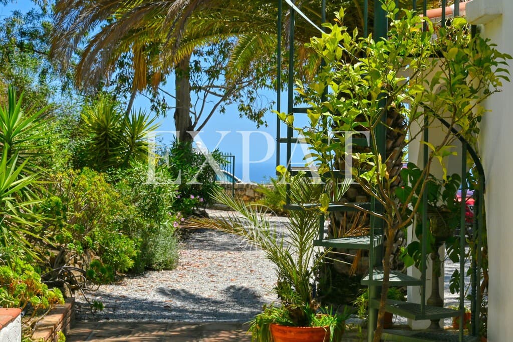 3 soverom Finca/Herregård til salgs i Competa med svømmebasseng - € 435 000 (Ref: 9831073)